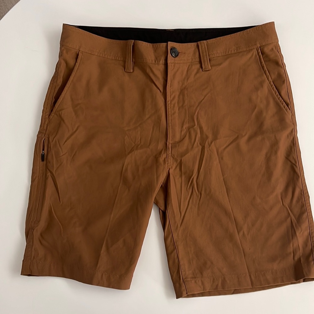 Men’s Prana shorts.